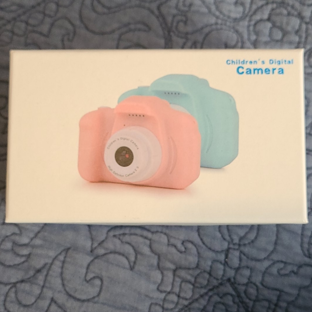 Hachi's Choice children's digital camera